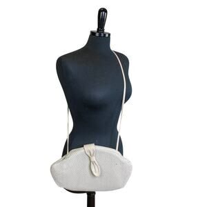 Vintage Cream Chainmail Liquid Mesh Purse Clutch Crossbody Strap East West Bag